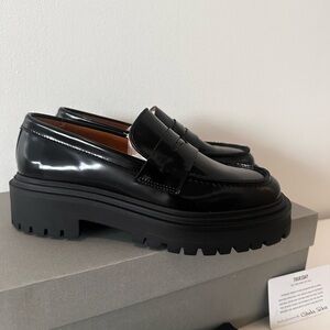 Thursday Boot Company Women's Black Lug-Sole Penny Loafers